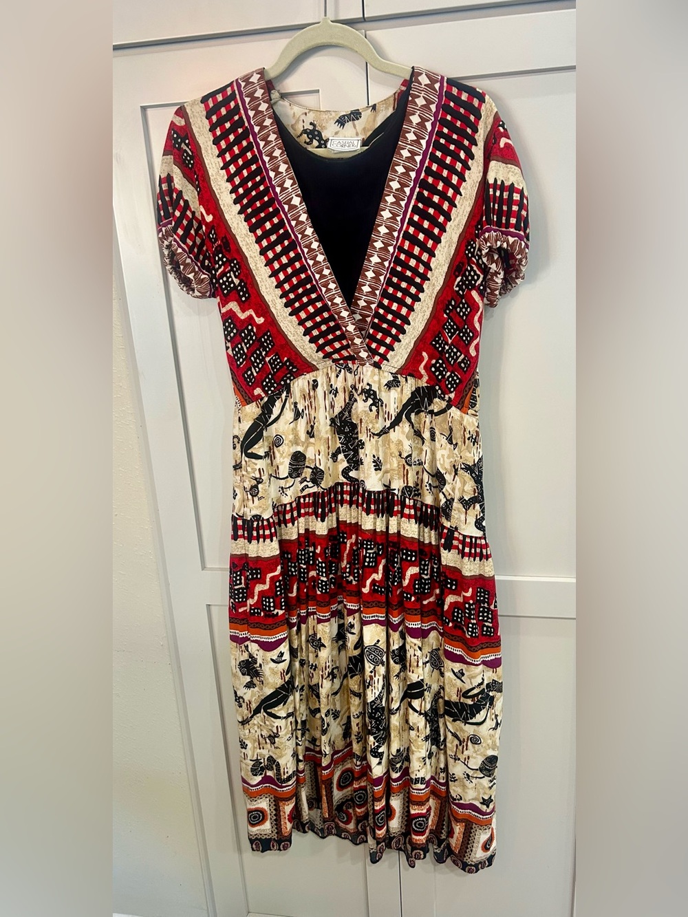 Casual Corner Red and Cream Tribal V-Neck Dress medium boho